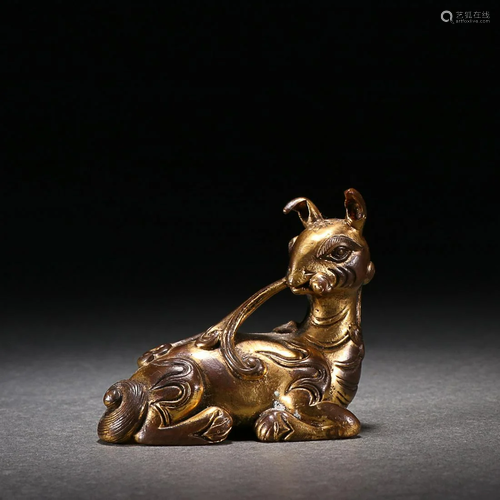 CHINESE GILT-BRONZE AUSPICIOUS BEAST