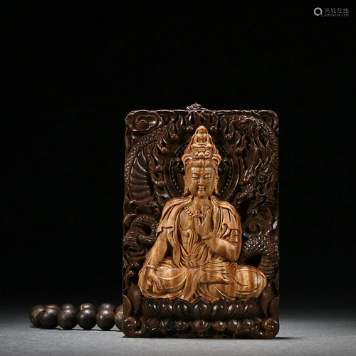 CHINESE AGARWOOD PLAQUE WITH CARVED 'GUANYIN'