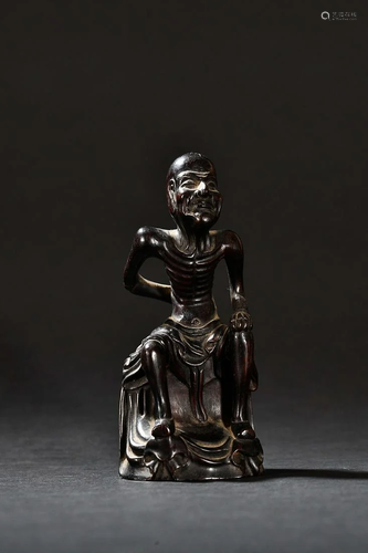 CHINESE SANDALWOOD FIGURE OF ARHAT