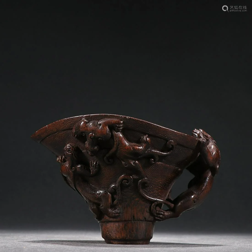 CHINESE AGARWOOD CUP WITH CARVED 'CHI-DRAGON'