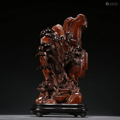 CHINESE BOXWOOD ORNAMENT WITH CARVED 'FIGURE STORY'...