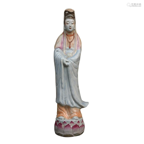 CHINESE POLYCHROME ENAMELED PORCELAIN FIGURE OF GUANYIN