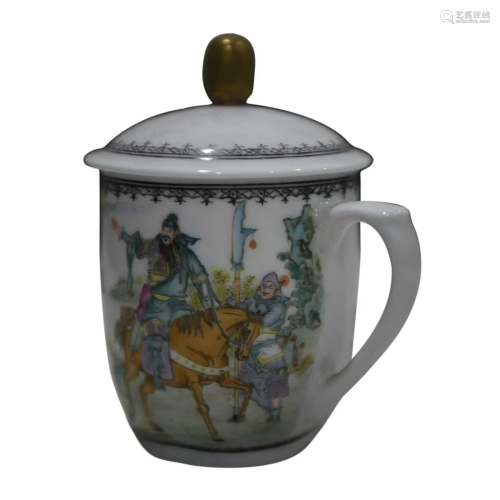 CHINESE POLYCHROME ENAMELED CUP DEPICTING 'FIGURE STORY...