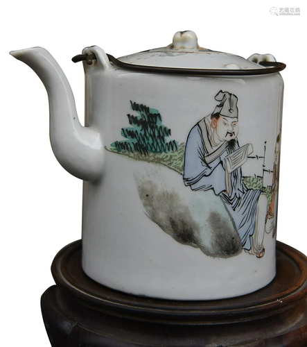 CHINESE POLYCHROME ENAMELED PORCELAIN TEAPOT DEPICTING '...