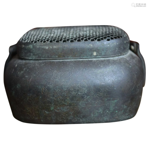 CHINESE BRONZE HAND WARMER WITH INCISED 'FIGURE STORY&#...