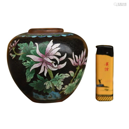 CHINESE SILVER-INLAID CLOISONNE ENAMEL TEA LEAF JAR DEPICTIN...