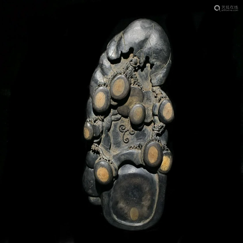 DUAN INKSTONE CARVED WITH GRAPES