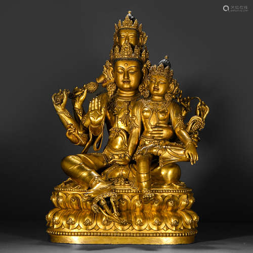 Qing Dynasty gilt bronze statue of Buddha