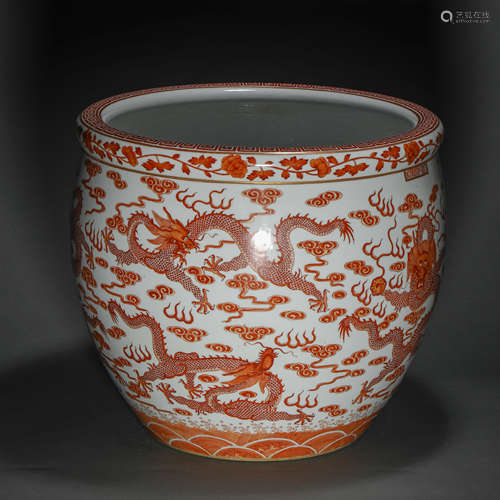 Qing Dynasty Alum Red Cloud Dragon Cylinder