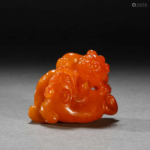 Qing Dynasty beeswax lioness