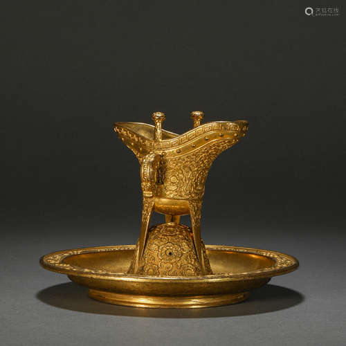 Qing Dynasty gilt bronze cup