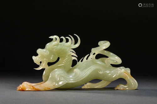 Qing Dynasty Hetian jade beast