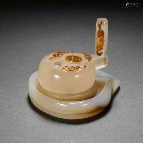 Qing Dynasty agate bat pattern mill