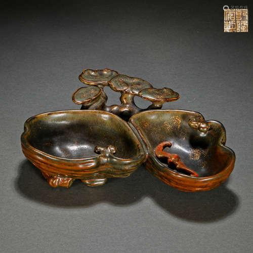 Qing Dynasty Bionic Porcelain Bat Pattern Ganoderma Lucidum ...