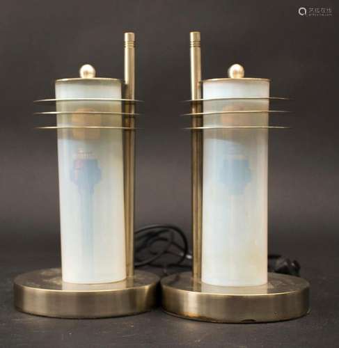 Paar Art Déco Nachtischlampen / A pair of Art Deco bedside t...