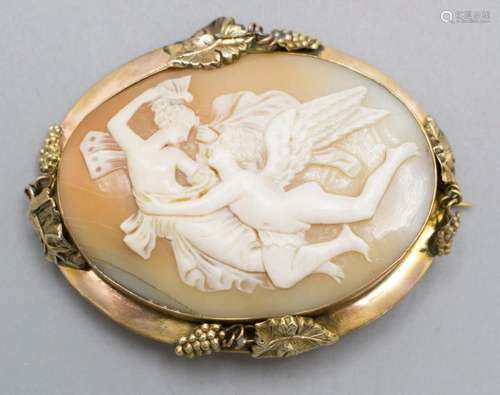 Kamee Anhänger / An 8 ct gold pendant with cameo, 19. Jh.