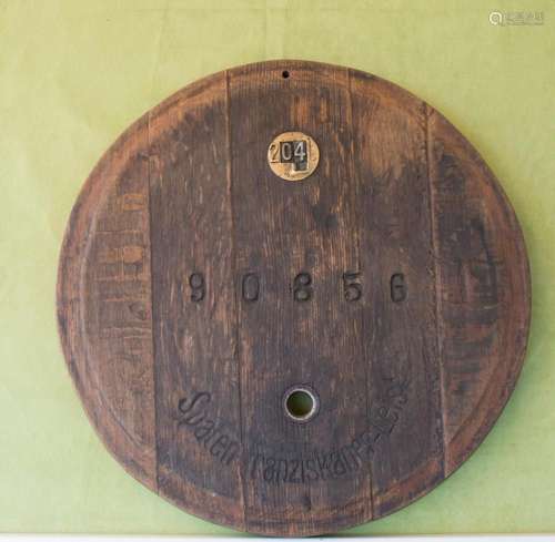 Bierfaßdeckel / A wooden beer keg lid, Spaten-Franziskaner-L...