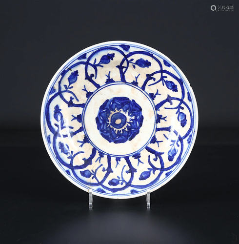 A Kubachi Blue and White Dish