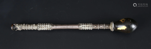 A Silver Cigarette Holder with Horn Mouthpiece