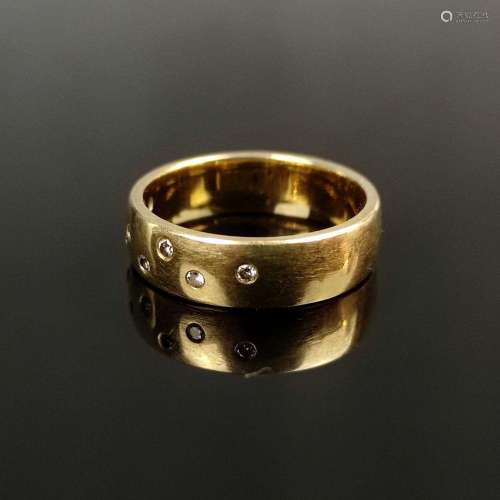 Band ring, 585/14K yellow gold, 6,8g, set with 7 zirconia, r...
