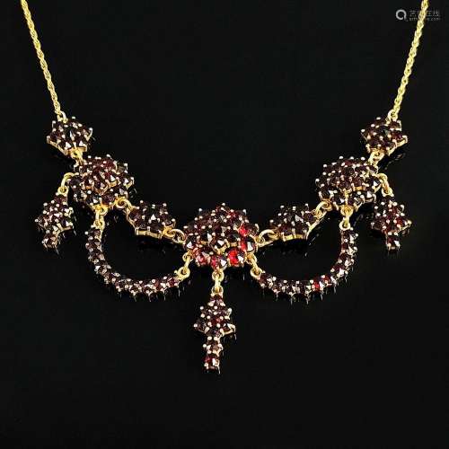 Antique garnet necklace, silver 800 in 585/14K yellow gold-g...