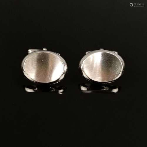 Pair of cufflinks, 585/14K white gold, 9,1g (weighted), mark...