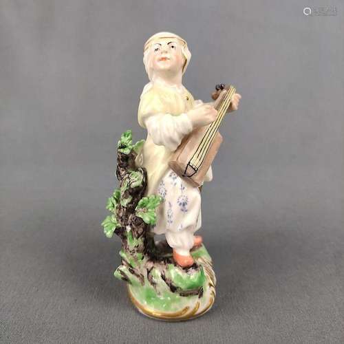 Chinoiserie style figurine, Nymphenburg/ Frankenthal, figuri...