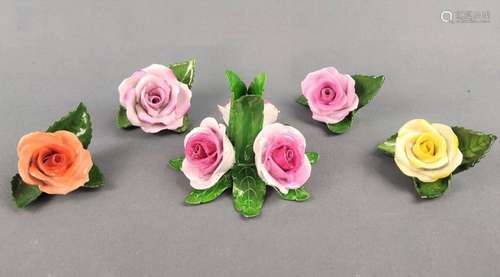 5 table decorations roses, Herend Hungary, consisting of 4 f...