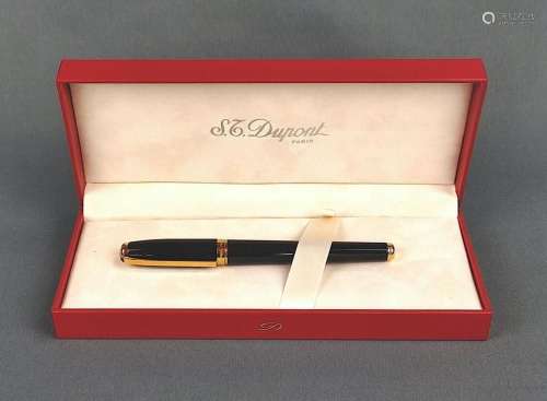 S.T. Dupont, fountain pen, model Fidelio, Paris, black lacqu...