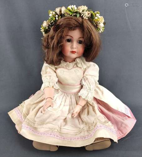 Doll by "Kämmer und Reinhardt" with flower wreath,...