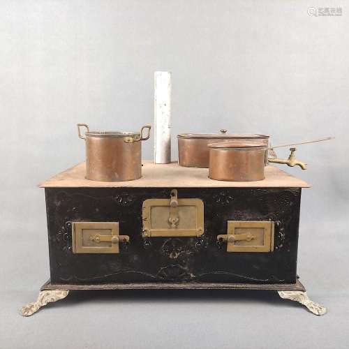 Antique doll stove, around 1900, on four lion feet, 3 stove ...