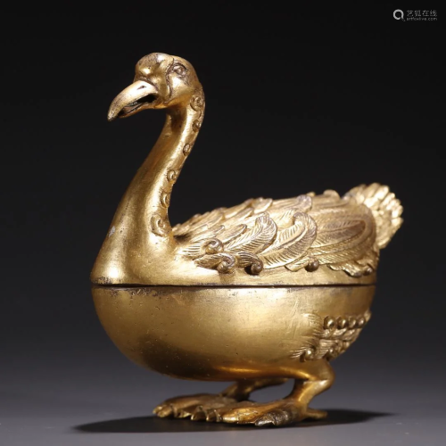 A Fine Gilt-bronze Duck Box Ornament