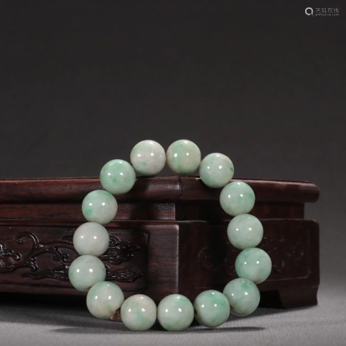 A String of Top Jadeite Beads