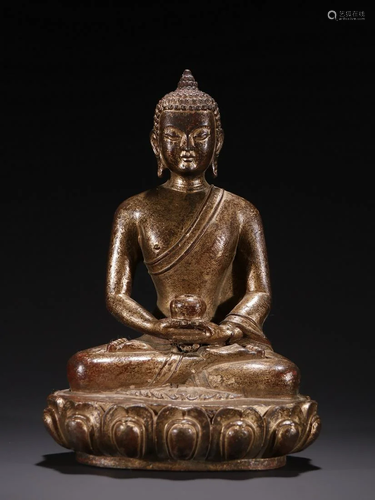 A Fine Gilt-bronze Figure of Shakyamuni