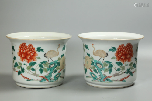pair of Chinese porcelain planters, possibly 19th c.