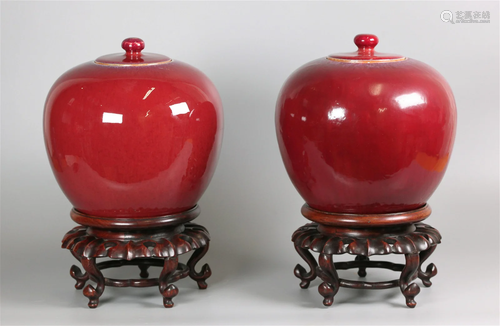 pair of Chinese porcelain cover jars, possibly 19th c.