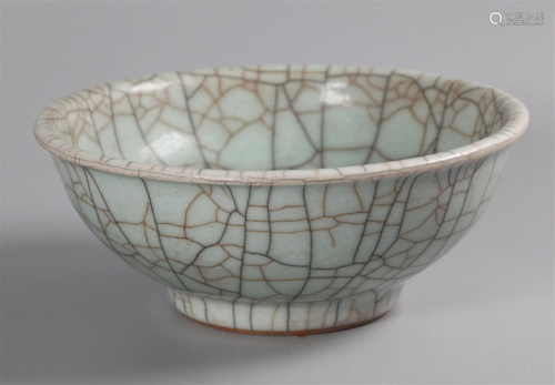 Chinese porcelain bowl, possibly Ming dynasty