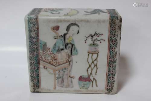 Chinese Famille Rose Porcelain Pillow