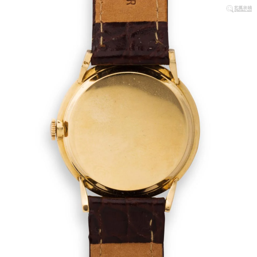 A fourteen karat gold wristwatch, Longines