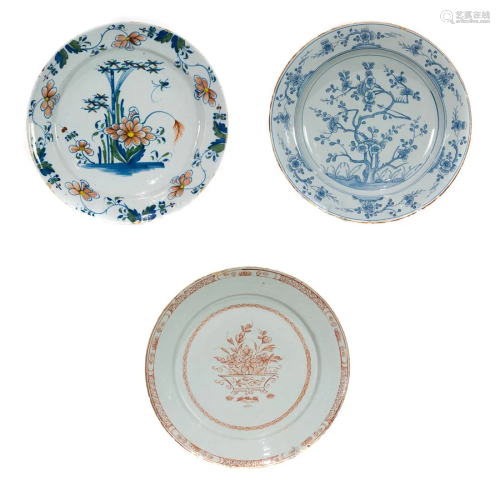 (Lot of 3) Delft Chinoiserie chargers