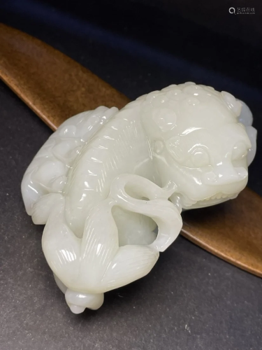Chinese Qing Dy Hetian Jade Double Lion Statue