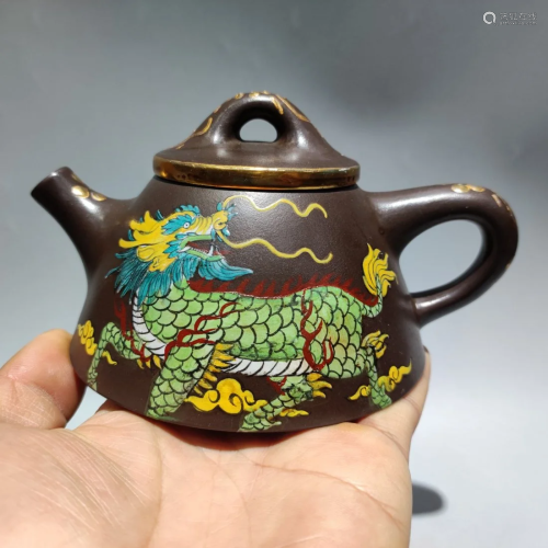 Yixing Zisha Clay Kylin Design Teapot w Artist Signed