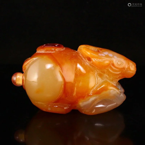 Vintage Agate Carved Fortune Ox Snuff Bottle