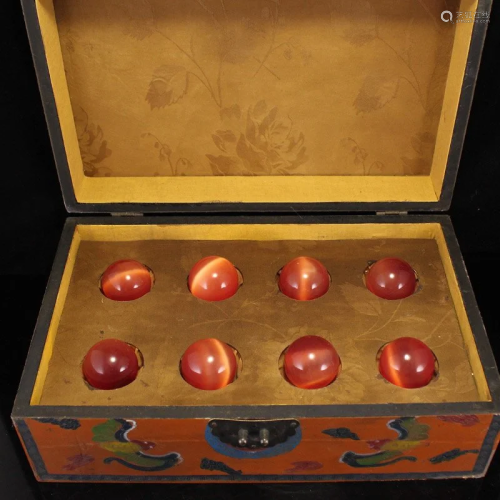 Beautiful A Set Eight Cat'Eye Ball w Lacquerware Box