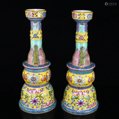Pair Chinese Gilt Edges Famille Rose Porcelain Candlesticks