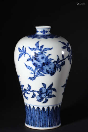 Blue and White Peaches Meiping Vase