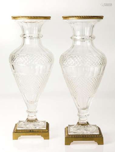 Pair of vases in cut glass,