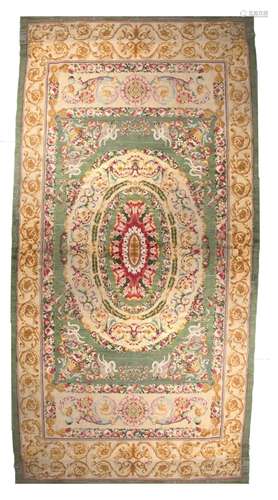 Hand-knotted wool rug, Spain, med. S. XX.