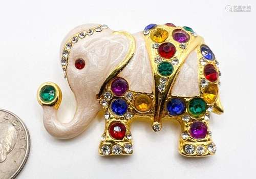 BEAUTIFUL ELEPHANT BROOCH