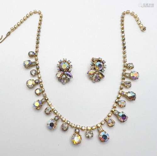 STUNNING STONE NECKLACE SET